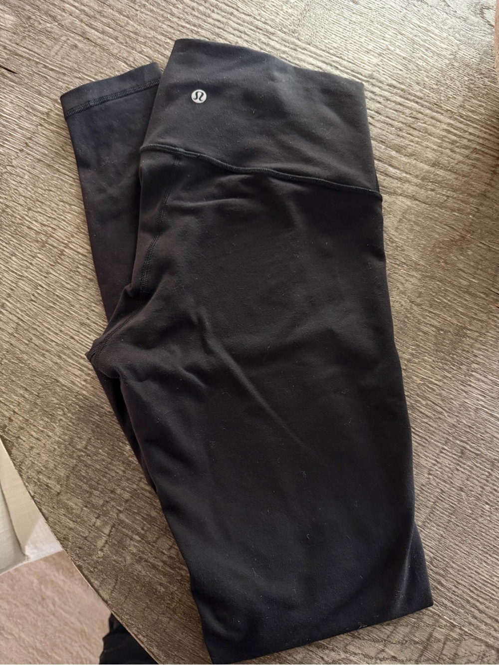 Lululemon Black Pants 6 (27 inseam)